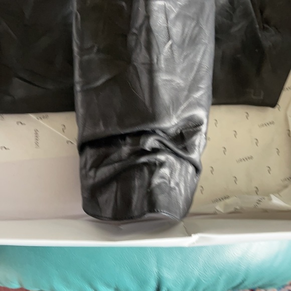 Shoes - Picture 7 of 13